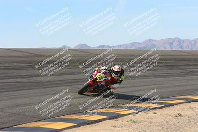 media/Dec-08-2024-CVMA (Sun) [[267e5a7075]]/Race 2-Amateur Supersport Open/